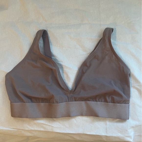 Silky Mesh Bralette - Picture 3 of 5